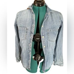 EUC J Crew chambray shirt